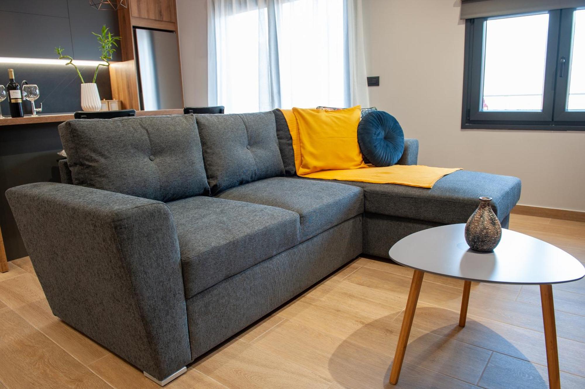 Lovely - 58m2 Mountain View Apartment